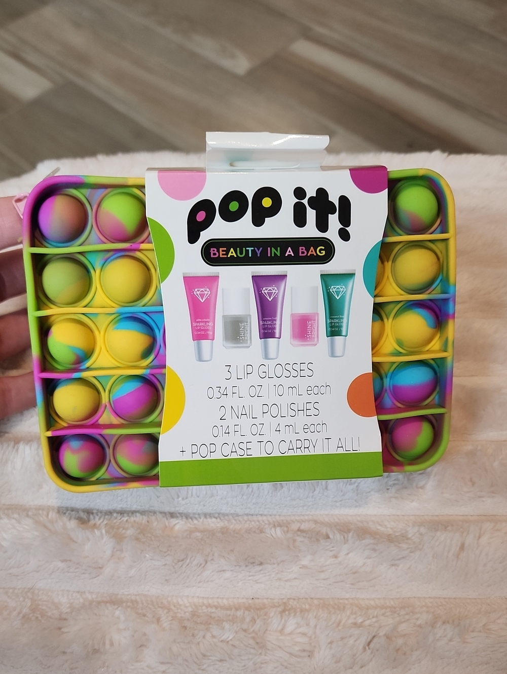 NWT Pop It Beauty In A Bag!